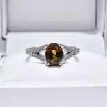 Pierścionek z aleksandrytem naturalnym Pierścionek z aleksandrytem naturalnym